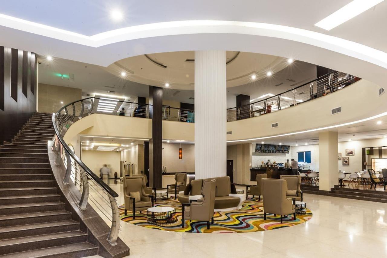 Acacia Premier Hotel Kisumu Exterior photo