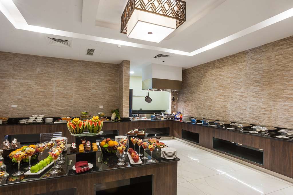 Acacia Premier Hotel Kisumu Restaurant photo